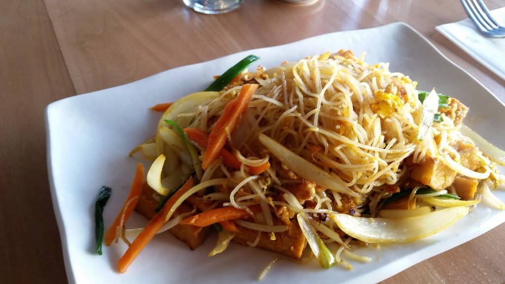 Chin Dian Kitchen | restaurant | 1500 E Hennepin Ave, Minneapolis, MN 55414, USA | 6126761818 OR +1 612-676-1818