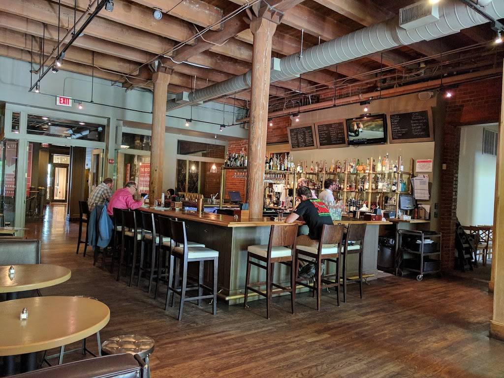 Public House Restaurant | restaurant | 1110 Market St, Chattanooga, TN 37402, USA | 4232663366 OR +1 423-266-3366