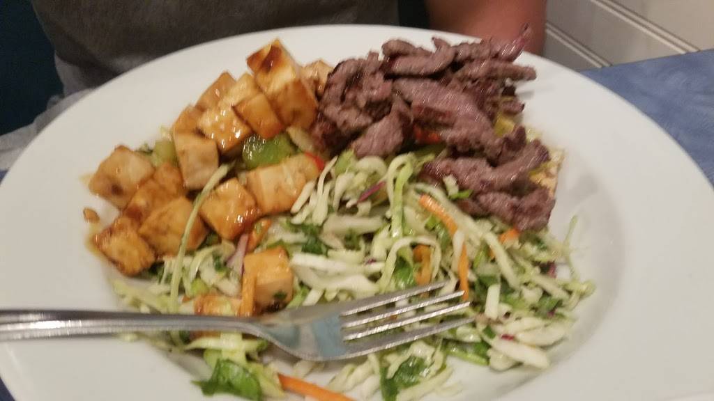 Wahoos Fish Taco | restaurant | Newport Center, 401 Newport Center Dr, Newport Beach, CA 92660, USA | 9497600290 OR +1 949-760-0290