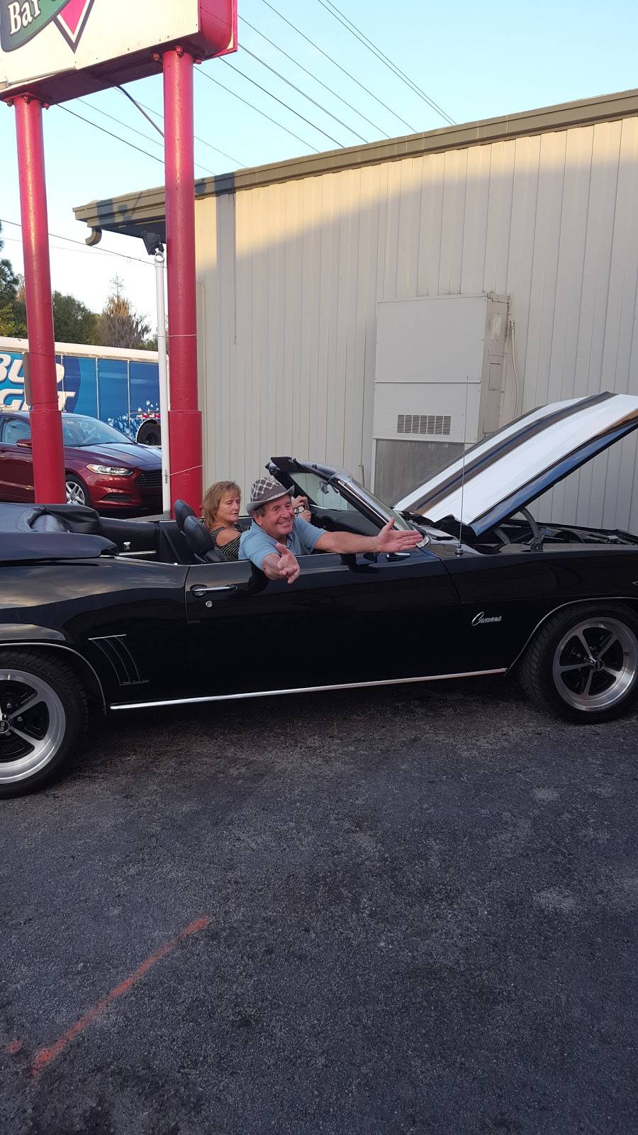 Just Larrys | restaurant | 3415 E County Rd 542, Lakeland, FL 33801, USA | 8636666898 OR +1 863-666-6898