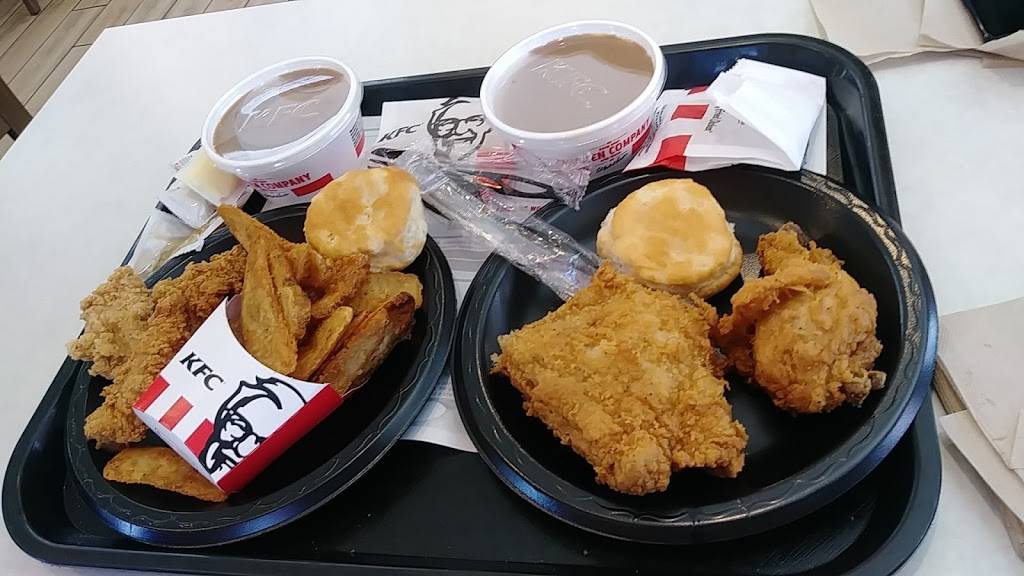 KFC | restaurant | 5143 W. Walnut, Visalia, CA 93277, USA | 5596251742 OR +1 559-625-1742