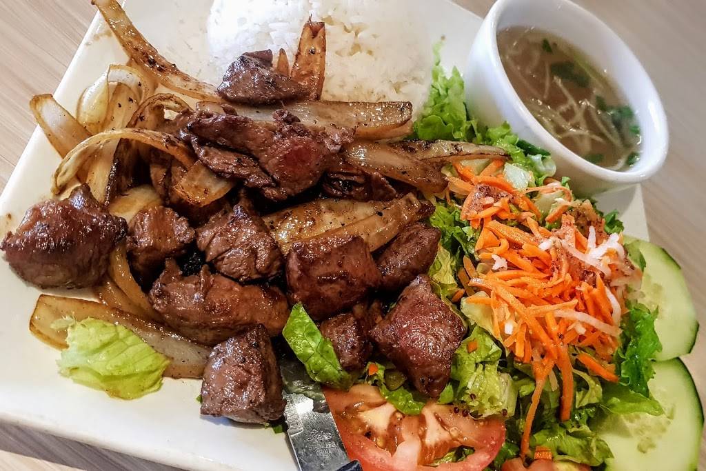 Mama Hongs Vietnamese Kitchen | restaurant | 11819 Wilshire Blvd #106B, Los Angeles, CA 90025, USA | 3103127881 OR +1 310-312-7881