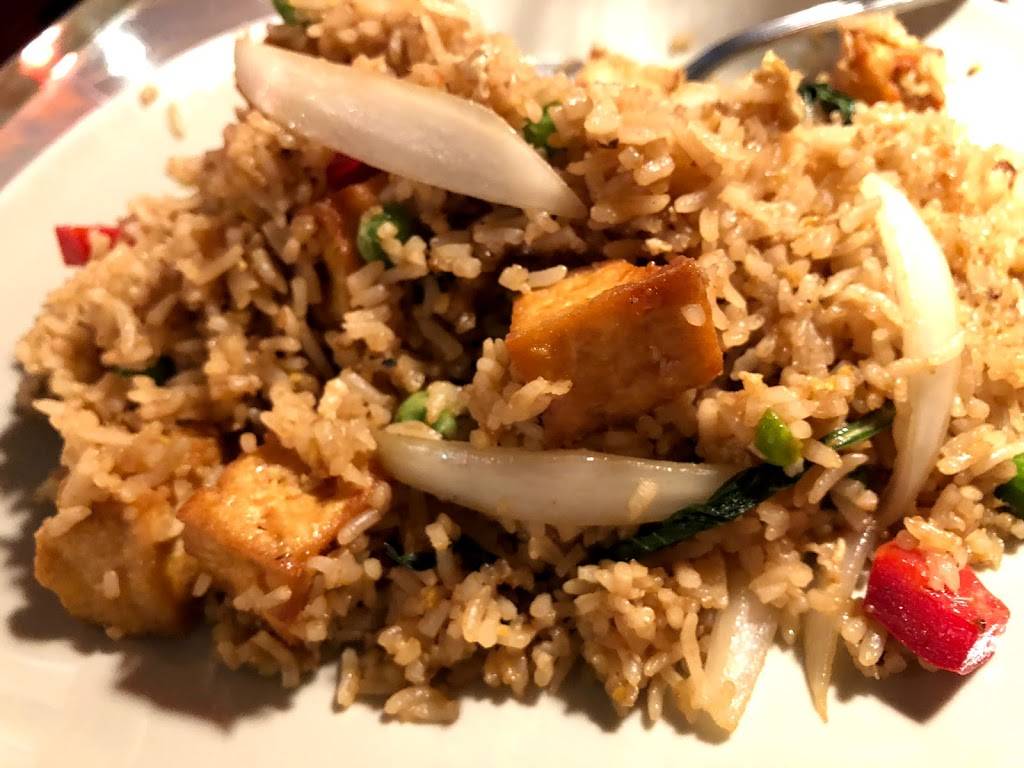 Kao Thai Restaurant | restaurant | 550 First Colonial Road #309, Virginia Beach, VA 23451, USA | 7574221027 OR +1 757-422-1027