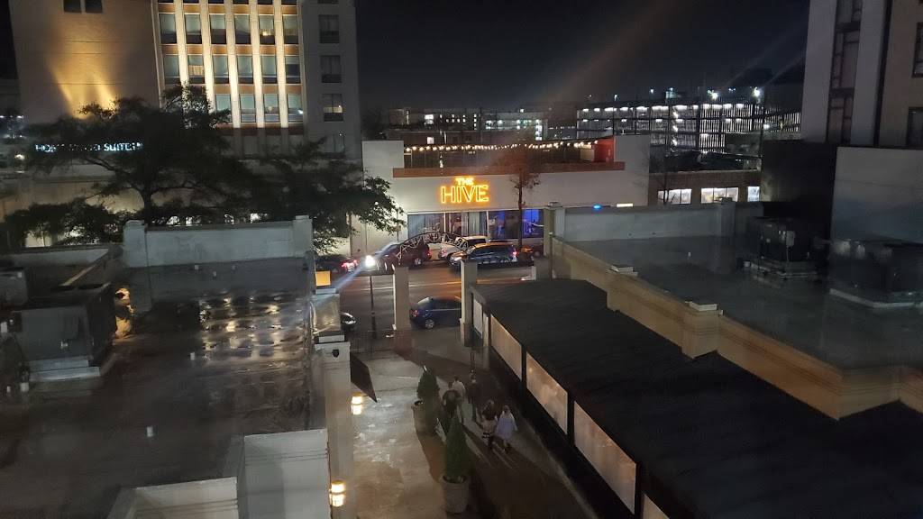 The Hive | restaurant | 1006 20th St S, Birmingham, AL 35205, USA | 2053133682 OR +1 205-313-3682