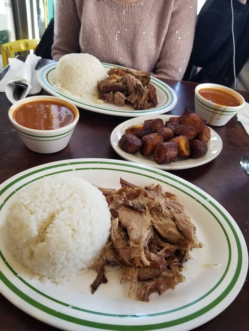 El Valle | restaurant | 231 Sherman Ave, New York, NY 10034, USA | 2125440808 OR +1 212-544-0808