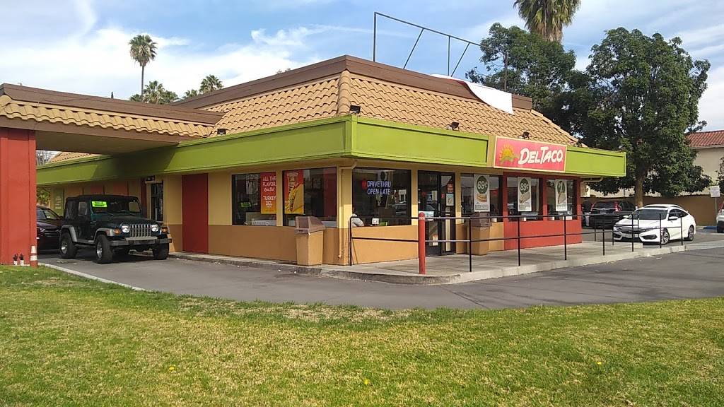 Del Taco | meal takeaway | 2043 W Chapman Ave, Orange, CA 92868, USA | 7149786524 OR +1 714-978-6524