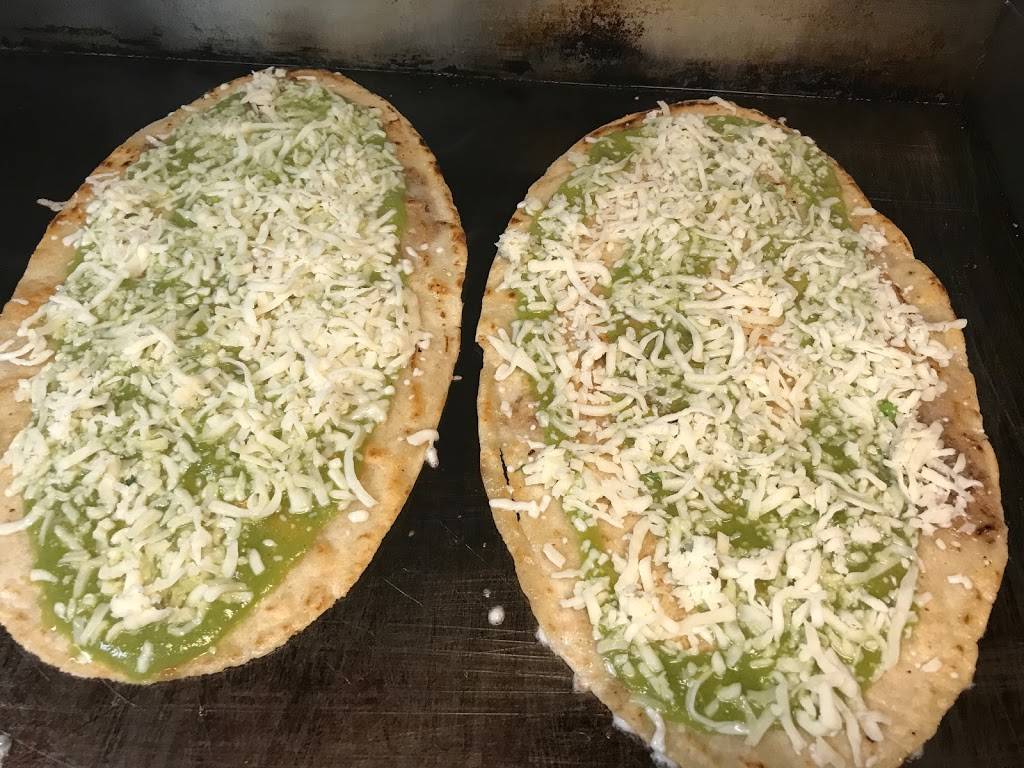 Tacos Estilo D.F | restaurant | 1205 S Ayers Ave, Fort Worth, TX 76105, USA | 8178410959 OR +1 817-841-0959