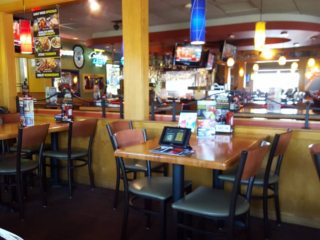 Applebees Grill + Bar | restaurant | 1006 Hwy 55, Buffalo, MN 55313, USA | 7636822326 OR +1 763-682-2326