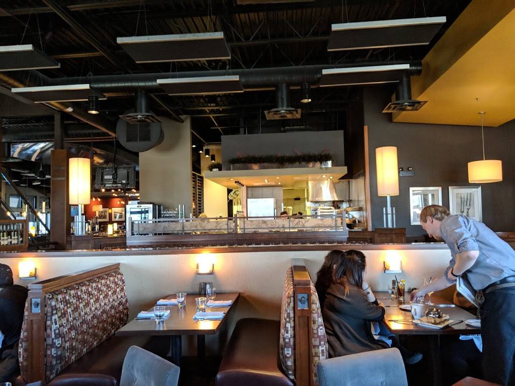 Wildcraft Grill + Long Bar | restaurant | 425 King St N, Waterloo, ON N2J 2Z5, Canada | 5198850117 OR +1 519-885-0117