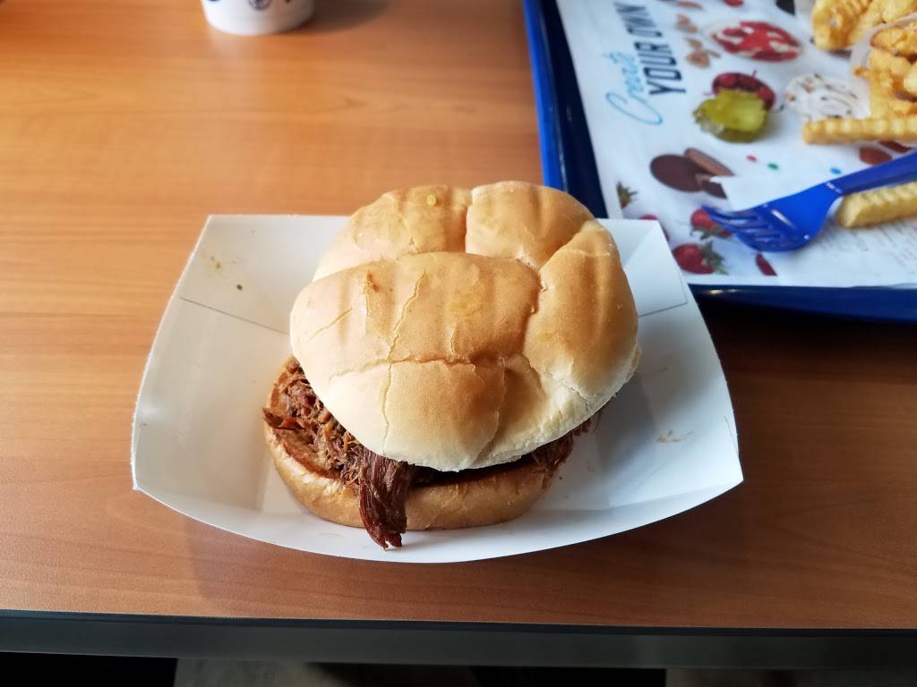 Culvers | restaurant | 151 Carmichael Rd, Hudson, WI 54016, USA | 7153863700 OR +1 715-386-3700