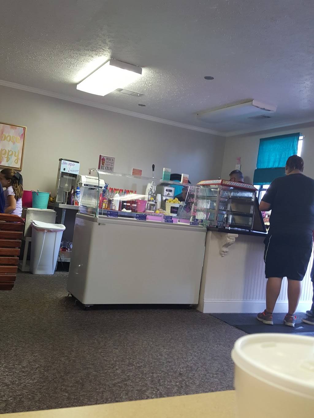 Tickled Pink Shaved Ice | restaurant | 41608 AL-75, Geraldine, AL 35974, USA | 2562020700 OR +1 256-202-0700