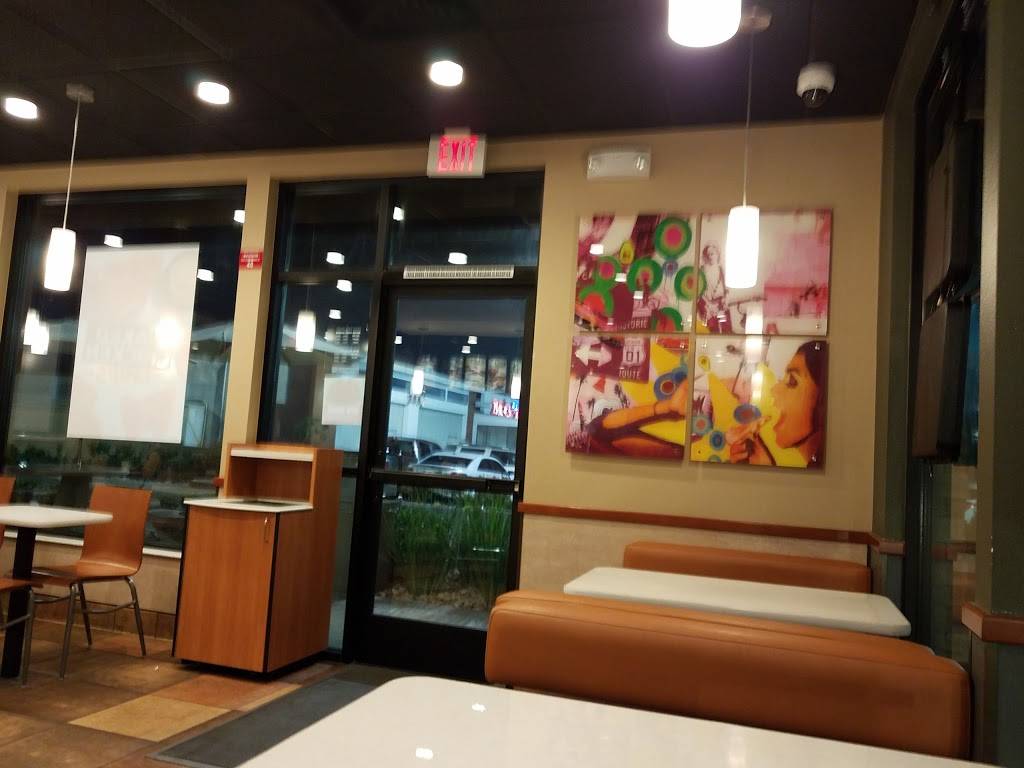 Taco Bell | meal takeaway | 3480 Firestone Blvd, South Gate, CA 90280, USA | 3232490692 OR +1 323-249-0692