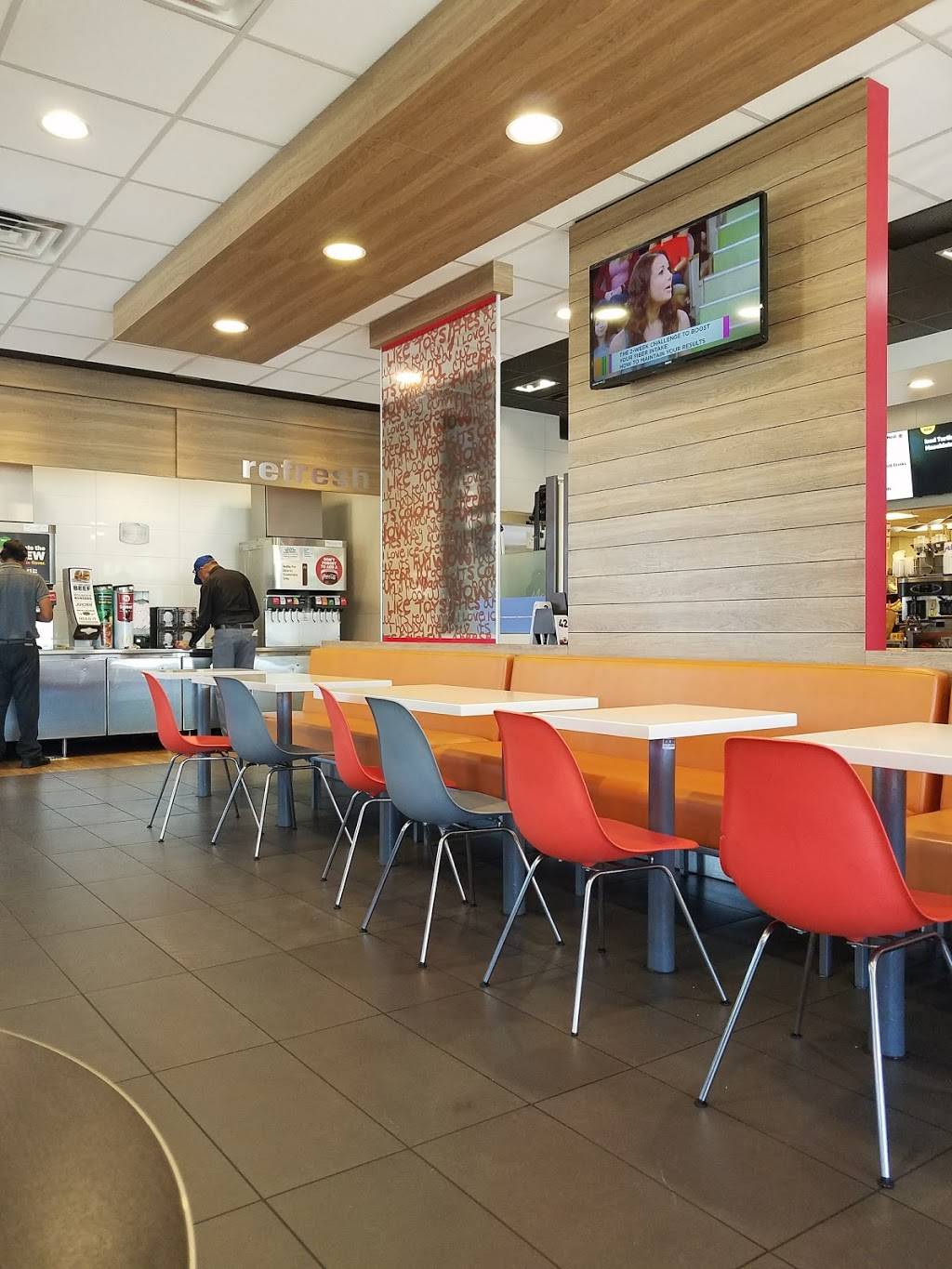 McDonalds | cafe | 4505 E Kings Canyon Rd, Fresno, CA 93702, USA | 5592557110 OR +1 559-255-7110