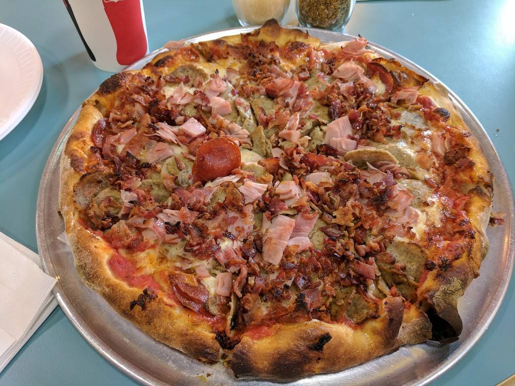 Giuseppis Pizza Plus | restaurant | 335 Kentlands Blvd, Gaithersburg, MD 20878, USA | 3018691111 OR +1 301-869-1111