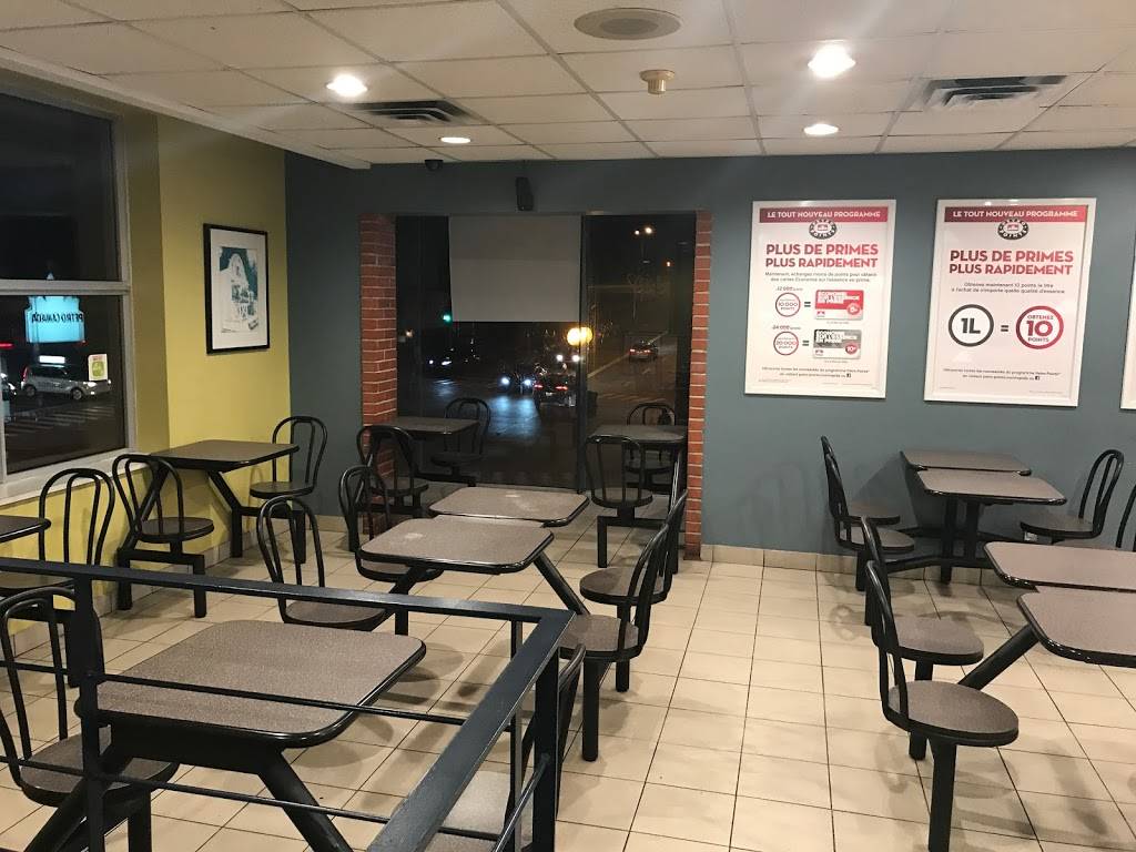 A&W Canada | restaurant | 4505 Av du Parc, Montréal, QC H2V 4E4, Canada | 5148493001 OR +1 514-849-3001