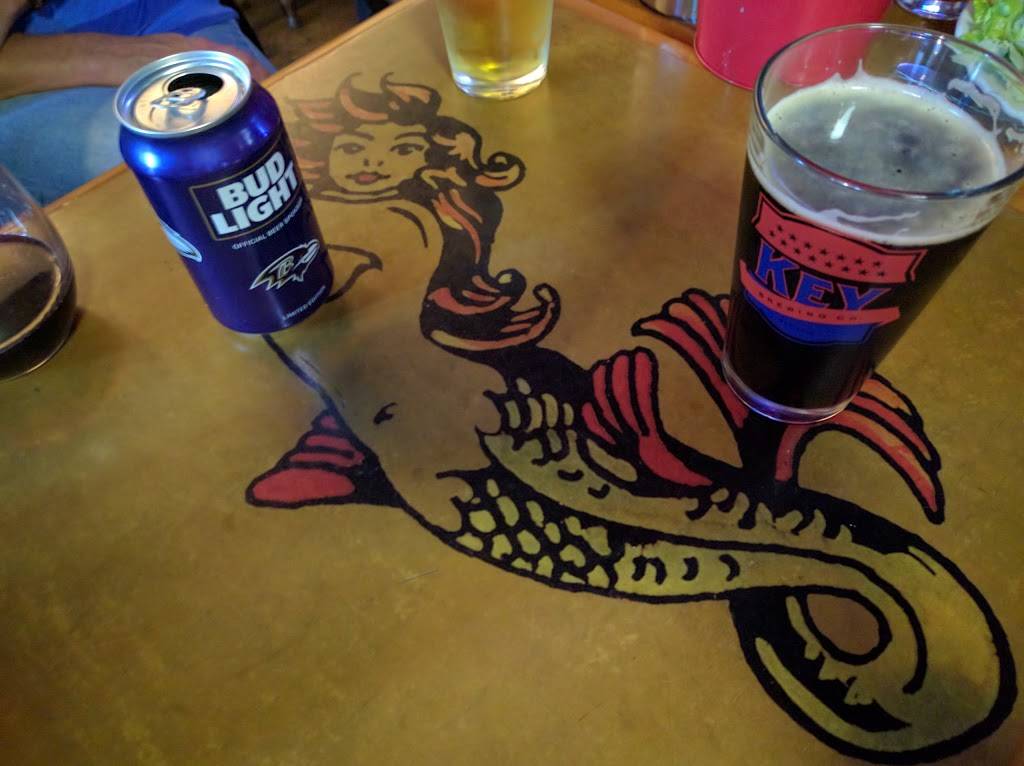 Captain Larrys | restaurant | 601 E Fort Ave, Baltimore, MD 21230, USA | 4107274799 OR +1 410-727-4799