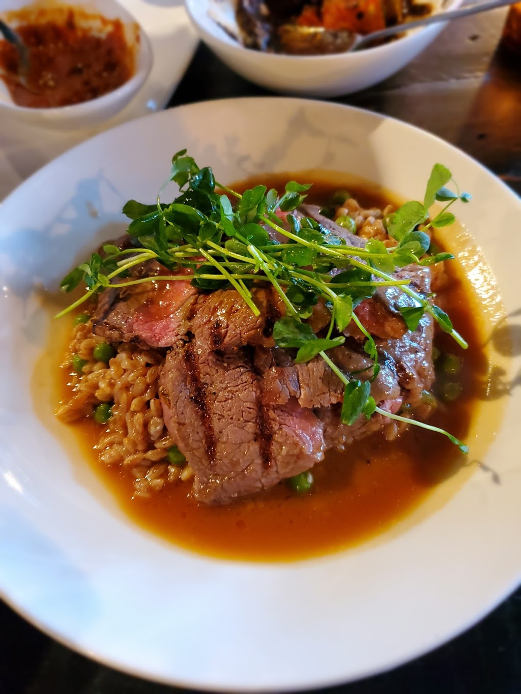 Uvae Kitchen and Wine Bar | restaurant | 5553 N Clark St, Chicago, IL 60640, USA | 7736541432 OR +1 773-654-1432