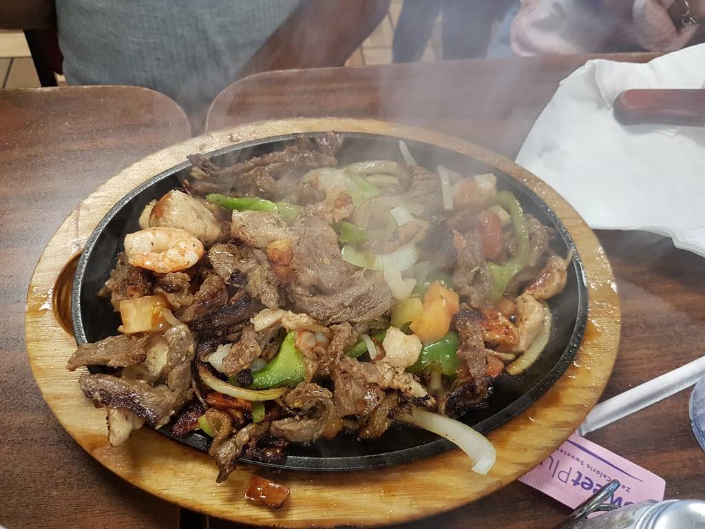 Taqueria Vallarta | restaurant | 6881 W Military Dr, San Antonio, TX 78227, USA | 2106744800 OR +1 210-674-4800