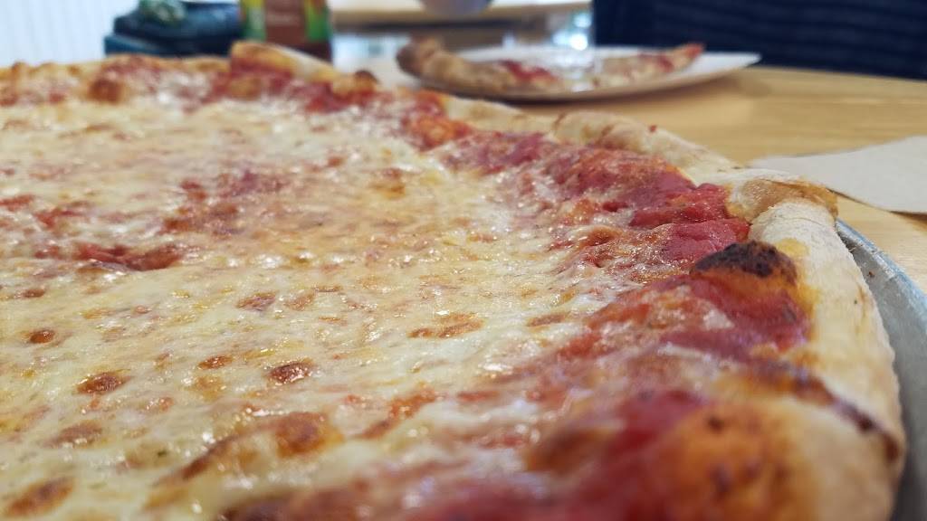 Angelinas Italian Kitchen and Sub Shoppe | meal takeaway | 827 Central Ave E, Edgewater, MD 21037, USA | 4107980700 OR +1 410-798-0700