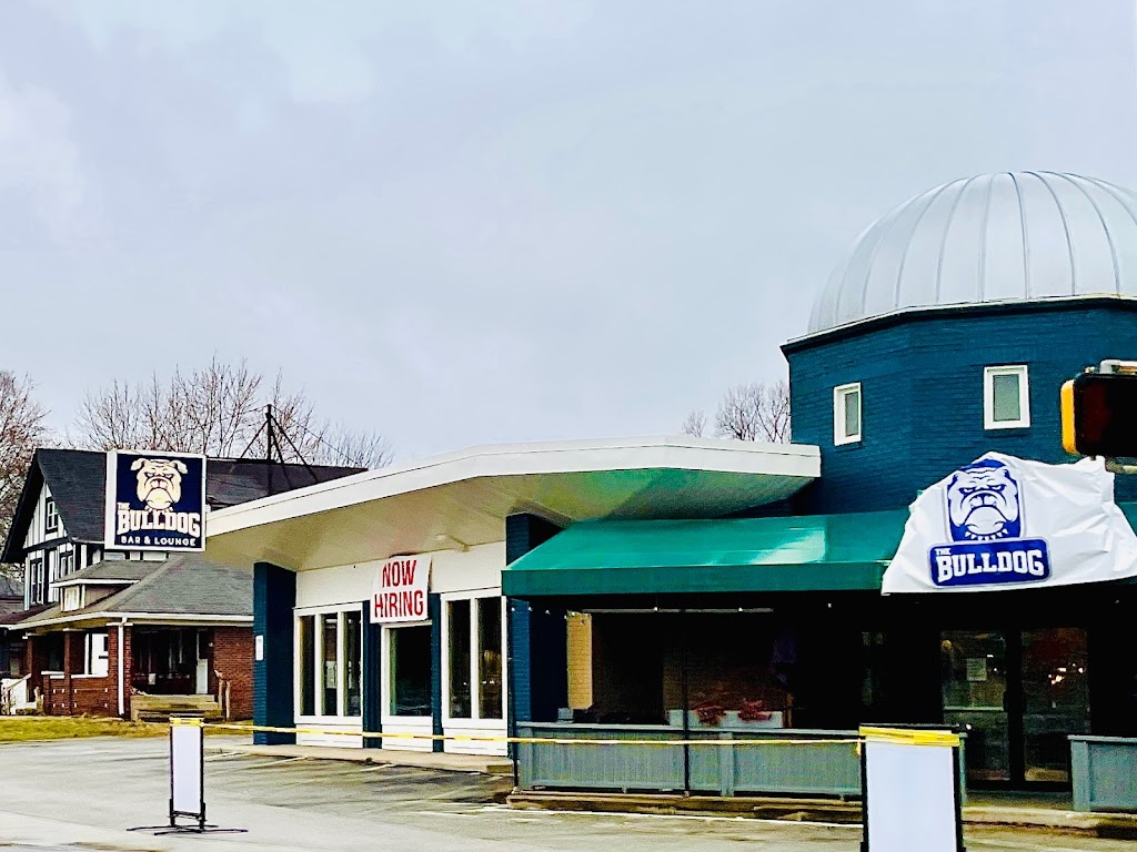 The Bulldog Bar and Lounge | restaurant | 5380 N College Ave, Indianapolis, IN 46220, USA | 3173774735 OR +1 317-377-4735