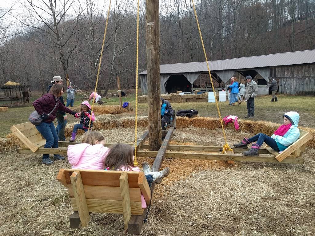 LM Sugarbush LLC | restaurant | 321 N Garrison Hollow Rd, Salem, IN 47167, USA | 8129674491 OR +1 812-967-4491