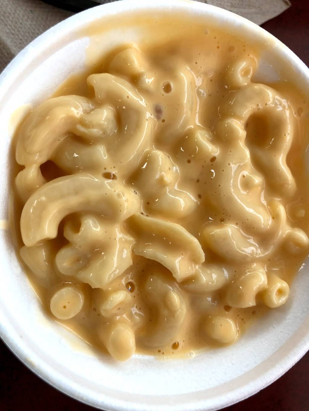 Popeyes Louisiana Kitchen | restaurant | 530 John F. Kennedy Memorial Hwy, Newark, DE 19702, USA | 3027318599 OR +1 302-731-8599