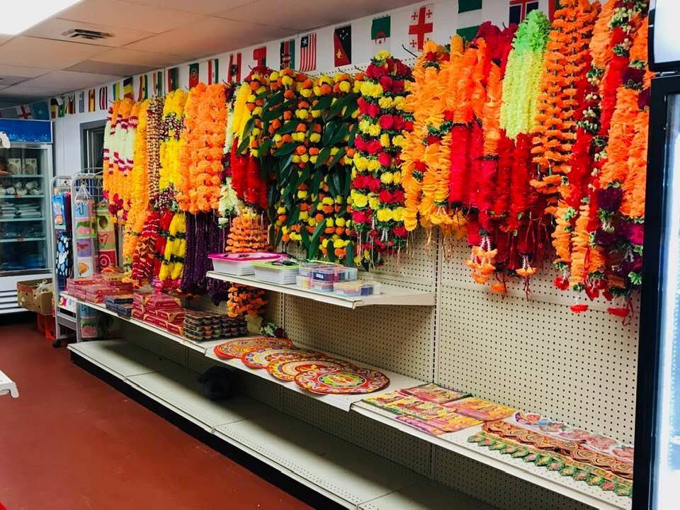 Westwood Asian Bazaar | restaurant | 2165 Noblestown Rd, Pittsburgh, PA 15205, USA | 4124581972 OR +1 412-458-1972