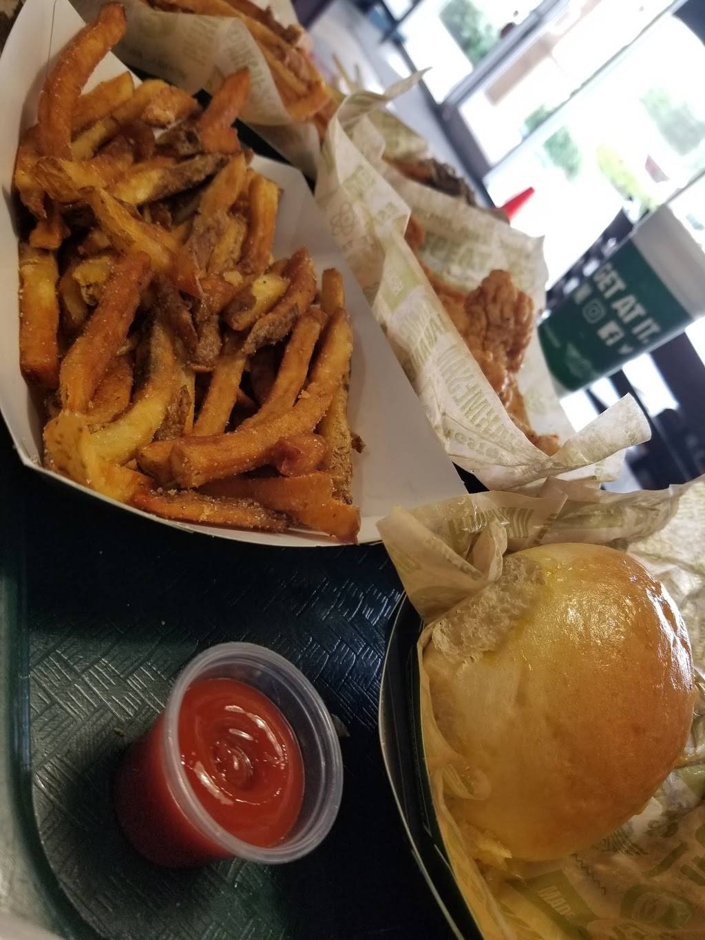 Wingstop | restaurant | 20565 Old Cutler Rd Ste 20565, Cutler Bay, FL 33189, USA | 3059699464 OR +1 305-969-9464