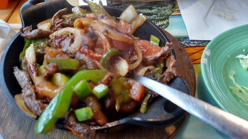 Don Cinco de Mayo Cantina | restaurant | 918 E McCoy Blvd, Tomah, WI 54660, USA | 6083744599 OR +1 608-374-4599