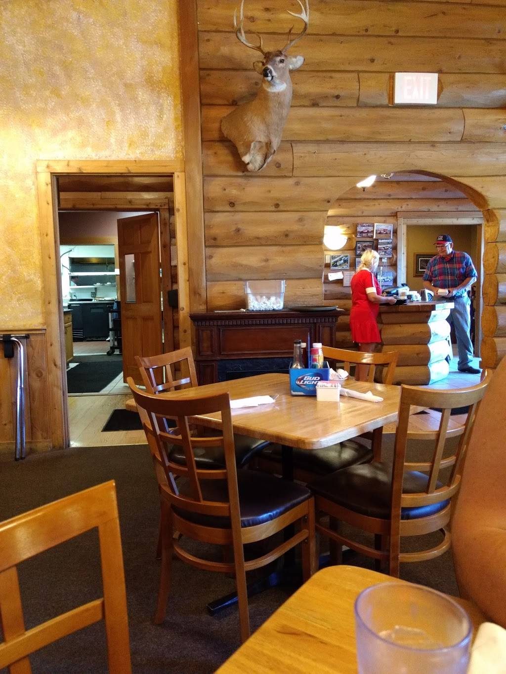 Roadside Bar & Grill | restaurant | N5575 WI-57, Plymouth, WI 53073, USA | 9208931770 OR +1 920-893-1770