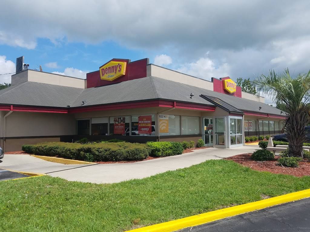 Dennys | restaurant | 3801 W Silver Springs Blvd, Ocala, FL 34482, USA | 3526208981 OR +1 352-620-8981