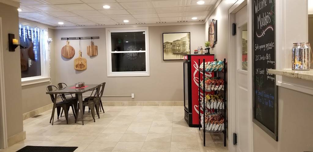 Malitos Pizza | restaurant | 105 S Taylor St, Marengo, IL 60152, USA | 8155961333 OR +1 815-596-1333