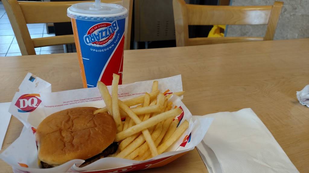 Dairy Queen Grill & Chill | restaurant | 7044 O St, Lincoln, NE 68510, USA | 4024840381 OR +1 402-484-0381