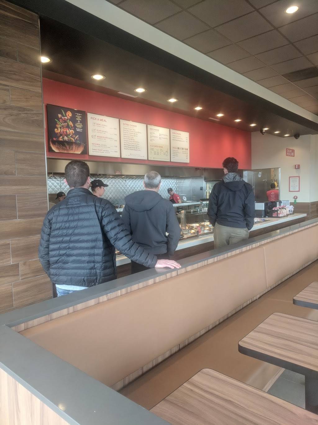 Panda Express | restaurant | 10445 Olive Blvd, Creve Coeur, MO 63141, USA | 3145699063 OR +1 314-569-9063