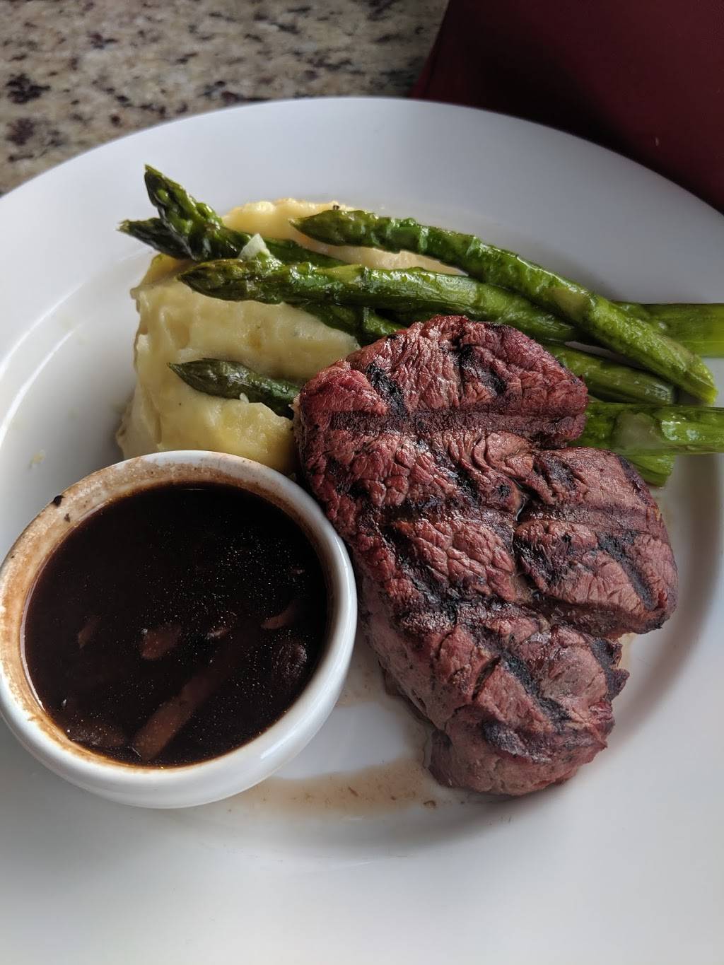 Lighthouse Grill | restaurant | 1994 Overseas Hwy, Marathon, FL 33050, USA | 3054349039 OR +1 305-434-9039