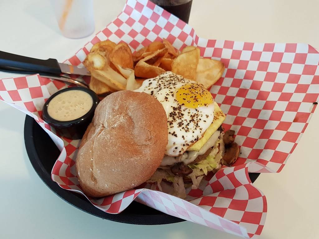 Lehne Burger # Cape Coral | restaurant | 1232 Cape Coral Pkwy E, Cape Coral, FL 33904, USA | 2393477115 OR +1 239-347-7115