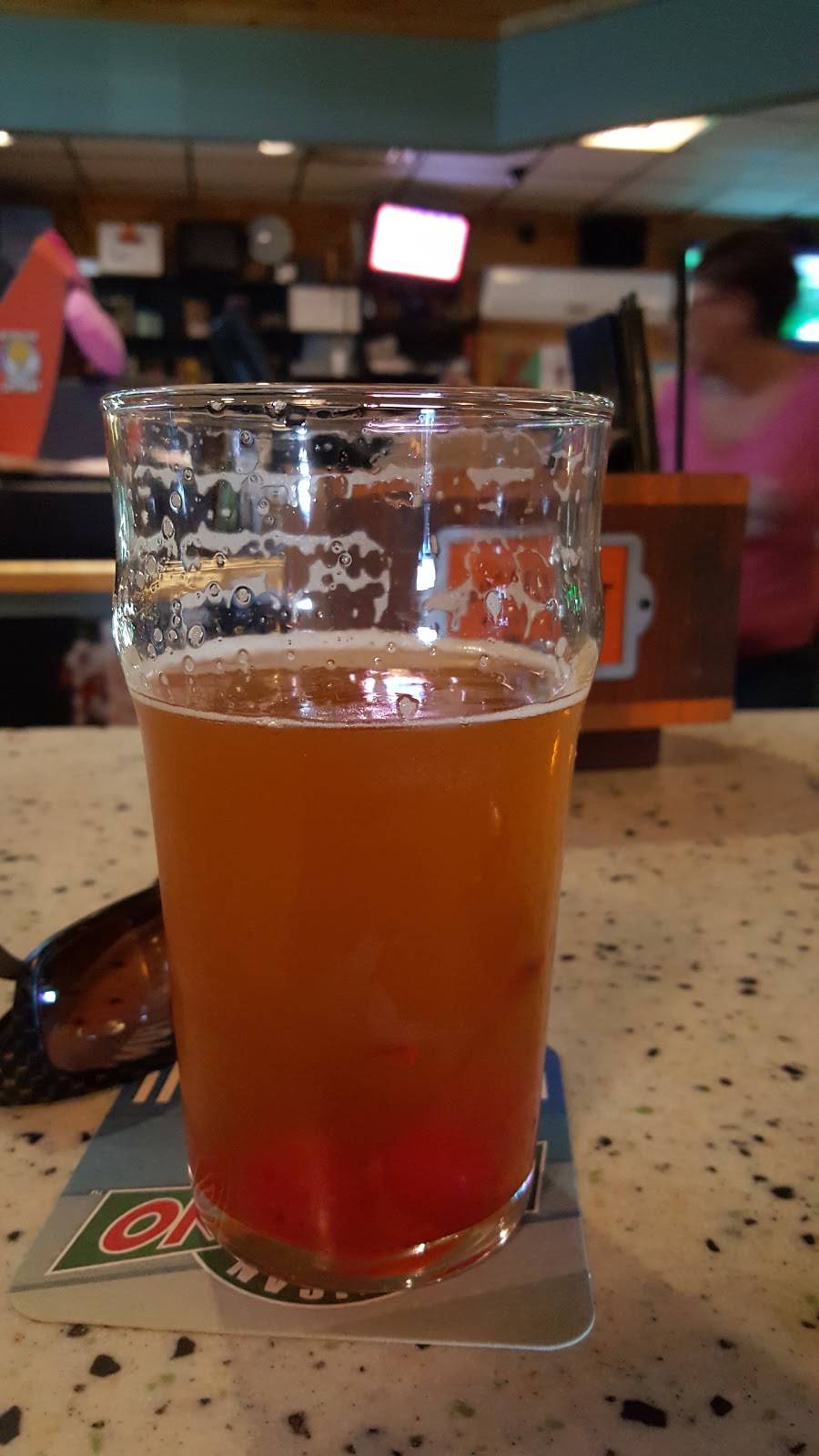 Coachs Pub and Grill | restaurant | 6201 Bishop Rd, Lansing, MI 48911, USA | 5178822013 OR +1 517-882-2013