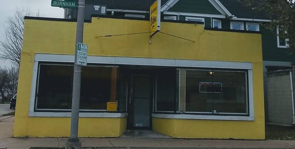 Gold Coast Subs | meal takeaway | 5901 W Burnham St, Milwaukee, WI 53219, USA | 4143211688 OR +1 414-321-1688