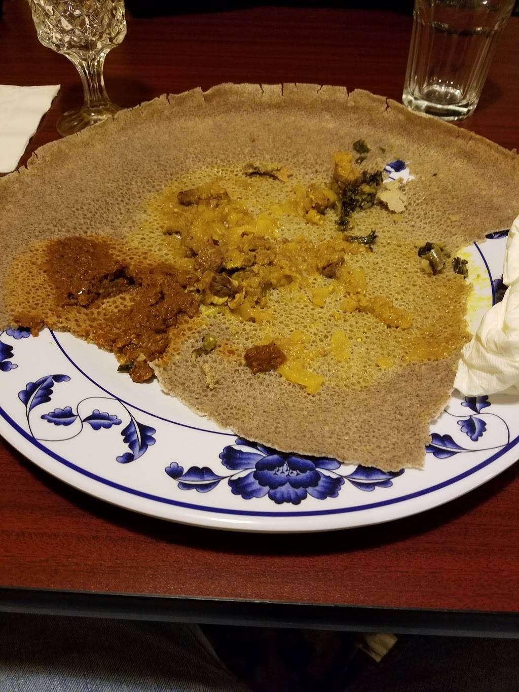 Adey Abeba | restaurant | 2123 E Union St, Seattle, WA 98122, USA | 2063221617 OR +1 206-322-1617