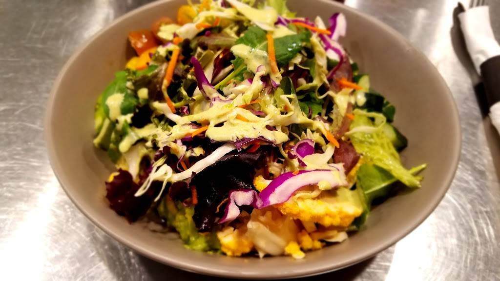 E.A.T Marketplace | cafe | 28410 Old Town Front St, Temecula, CA 92590, USA | 9516943663 OR +1 951-694-3663