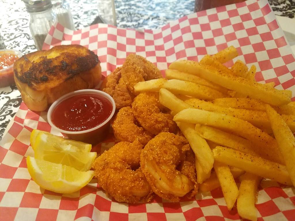 Mama Webers Southern Kitchen & BBQ | restaurant | 823 S Mellon Ave, Manteca, CA 95337, USA | 2098234227 OR +1 209-823-4227