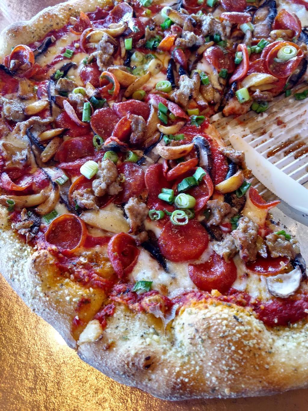 Pizza My Heart | meal takeaway | 2180 41st Ave, Capitola, CA 95010, USA | 8314756000 OR +1 831-475-6000