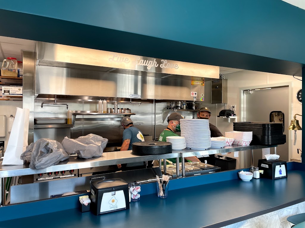 Sunnyside on Center | restaurant | 3528 Center St, Omaha, NE 68105, USA | 5314445135 OR +1 531-444-5135