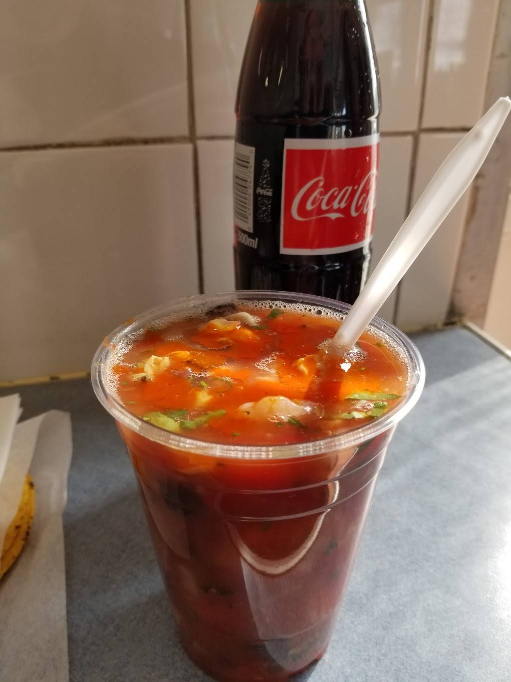 Manzanillo Colima Seafood Restaurant | restaurant | 701 E Washington Blvd, Los Angeles, CA 90021, USA | 2137478194 OR +1 213-747-8194