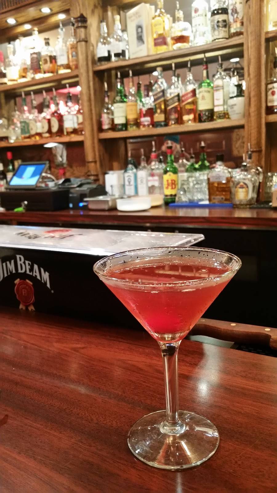 Green Barn Whiskey Kitchen | restaurant | 5 Chestnut Ave, Red Bluff, CA 96080, USA | 5305273161 OR +1 530-527-3161