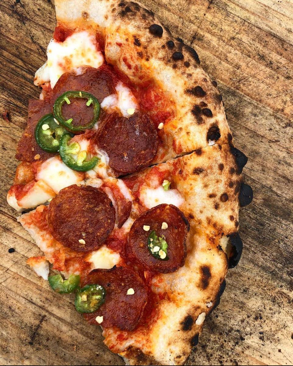 Two Doughs Pizza Co. | restaurant | 28860 Roadside Dr, Agoura Hills, CA 91301, USA | 8188511052 OR +1 818-851-1052