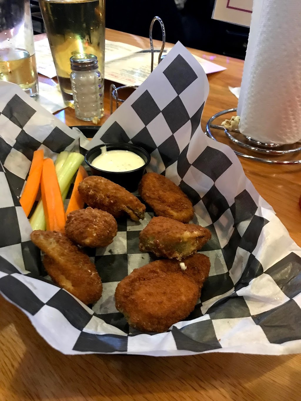 Primetime Sports Emporium | restaurant | 118 W 7th St, Pueblo, CO 81003, USA | 7195838878 OR +1 719-583-8878