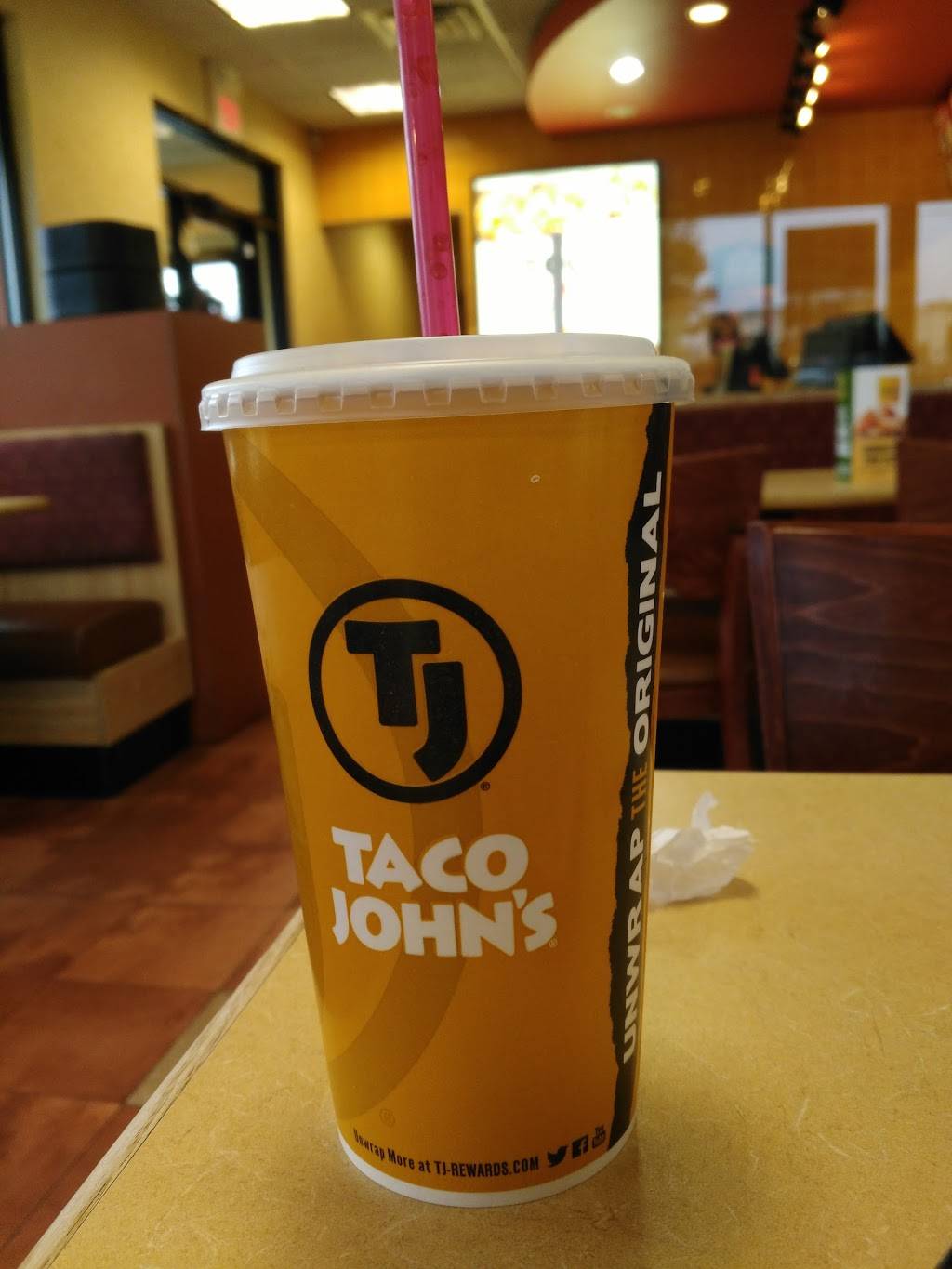 Taco Johns | restaurant | 8304 N 2nd St, Machesney Park, IL 61115, USA | 8158773141 OR +1 815-877-3141