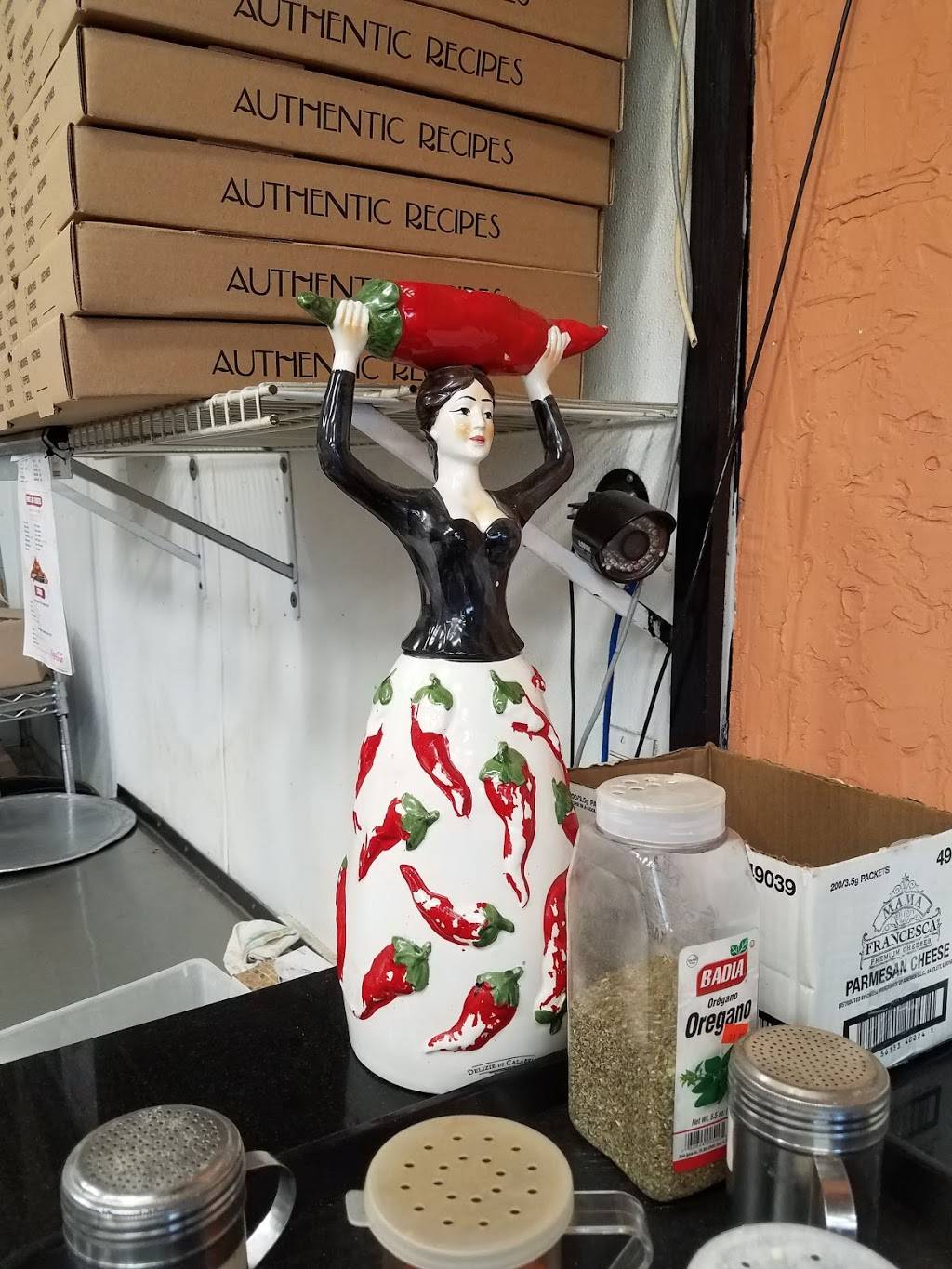 Grove Hall Pizza | restaurant | 661 Warren St, Boston, MA 02121, USA | 6174450000 OR +1 617-445-0000