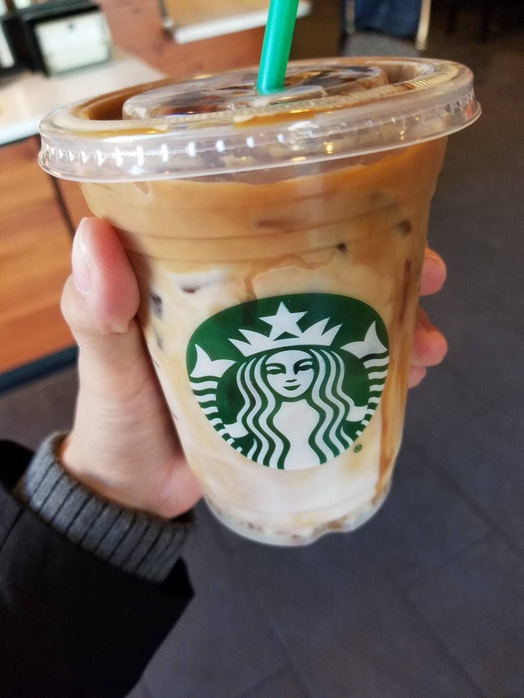 Starbucks | cafe | 6865 Camino Arroyo, Gilroy, CA 95020, USA | 4088483027 OR +1 408-848-3027